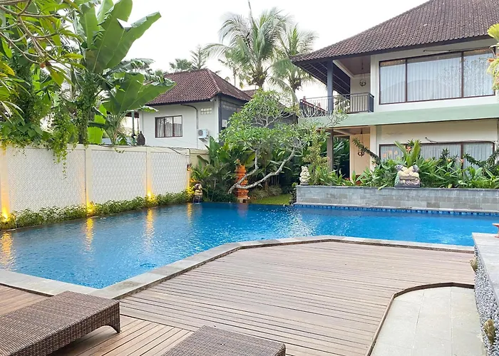 Putri Ayu Cottages